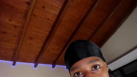 Snapshot of jordan_mm420 chatting on 12-15-25, 03:44 jordan online show from 12-15-25, 03:44