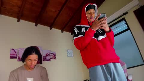 Snapshot of jordan_mm420 chatting on 12-15-25, 10:14 jordan online show from 12-15-25, 10:14