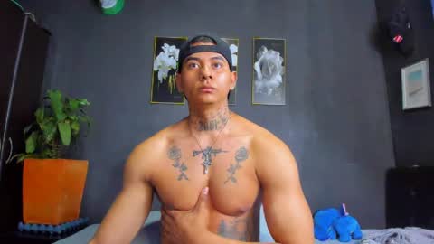 Snapshot of jordanharrd chatting on 12-22-24, 02:28 Jordanharrd online show from 12-22-24, 02:28