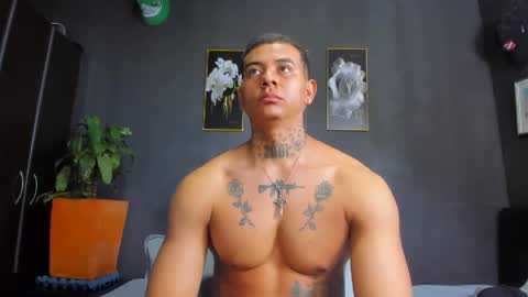 Snapshot of jordanharrd chatting on 12-24-24, 02:10 Jordanharrd online show from 12-24-24, 02:10