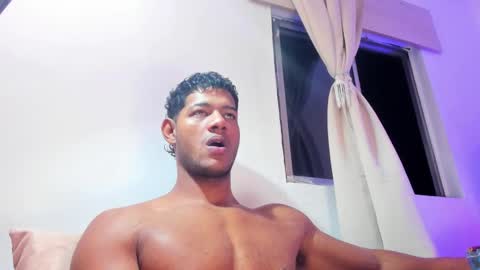 Snapshot of jordanparis chatting on 10-28-25, 08:29 JordanParis online show from 10-28-25, 08:29