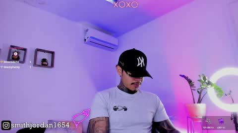Snapshot of jordansmiith_ chatting on 01-08-25, 01:11 Jordan Smith online show from 01-08-25, 01:11