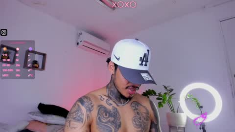 Snapshot of jordansmiith_ chatting on 01-24-25, 01:24 Jordan Smith online show from 01-24-25, 01:24