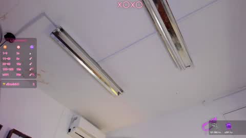 Snapshot of jordansmiith_ chatting on 01-31-25, 01:11 Jordan Smith online show from 01-31-25, 01:11