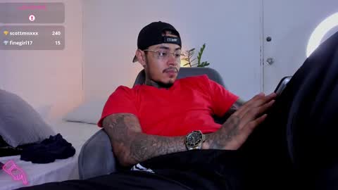 Snapshot of jordansmiith_ chatting on 02-20-25, 01:03 Jordan Smith online show from 02-20-25, 01:03