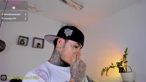 Snapshot of jordansmiith_ chatting on 02-23-25, 06:01 Jordan Smith online show from 02-23-25, 06:01