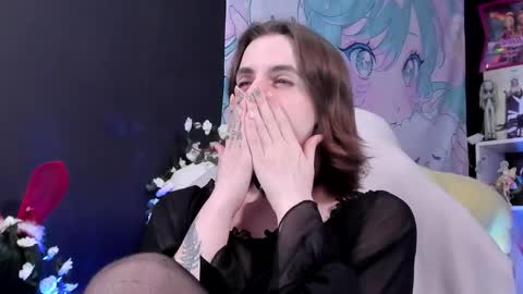 Rose online show from 05-31-26, 04:47