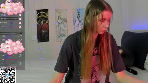 Mila online show from 02-11-25, 08:42