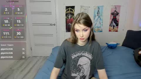 Mila online show from 10-10-25, 07:07