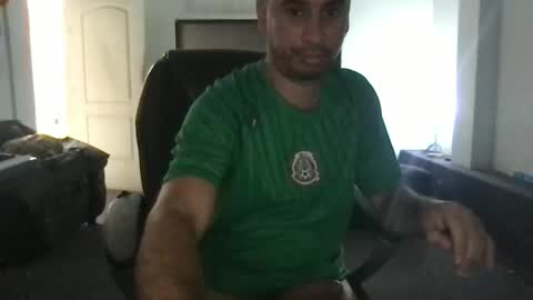 jose1234563 online show from 04-20-26, 08:54