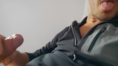 jose_985 online show from 01-11-26, 02:00