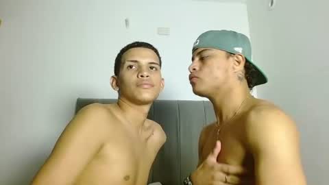 JOSE AND DANIEL online show from 06-23-26, 11:25