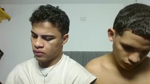JOSE AND DANIEL online show from 07-26-26, 01:03