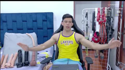 jose_rumbero91 online show from 04-03-26, 09:35