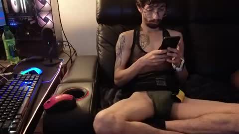 Snapshot of josefturner1 chatting on 06-11-26, 01:38 Josef online show from 06-11-26, 01:38