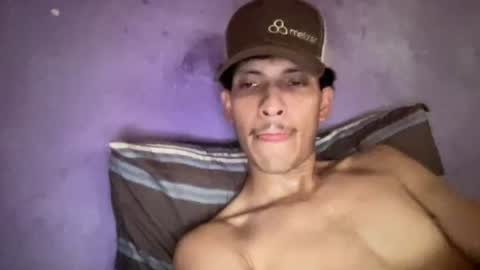 Snapshot of joseguillermofierroarmenta chatting on 06-21-26, 06:10 joseguillermofierroarmenta online show from 06-21-26, 06:10