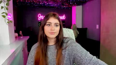 Sofia Garcia online show from 09-14-25, 02:44