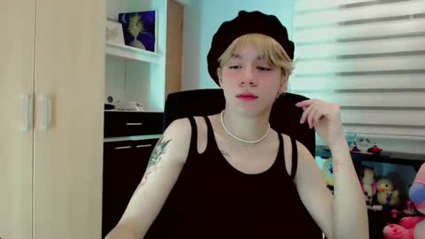Snapshot of joseon_cute chatting on 04-26-26, 01:36 joseon_cute online show from 04-26-26, 01:36