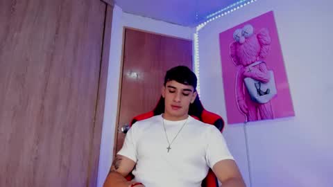 Snapshot of joseph__boy chatting on 02-19-25, 12:33 JOSEPH online show from 02-19-25, 12:33