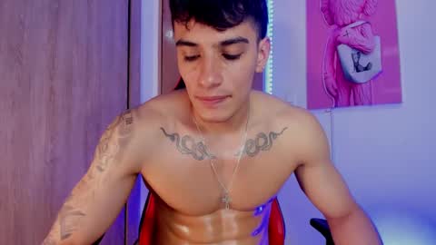 Snapshot of joseph__boy chatting on 03-05-25, 04:02 JOSEPH online show from 03-05-25, 04:02