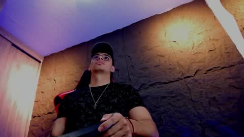 Snapshot of joseph__boy chatting on 11-05-25, 11:43 JOSEPH online show from 11-05-25, 11:43