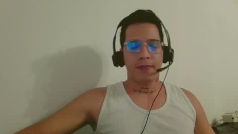 Snapshot of joseph_hotter chatting on 10-08-25, 10:40 Joseph hotter online show from 10-08-25, 10:40