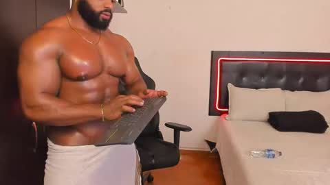 joseph palacios online show from 11-01-25, 01:18