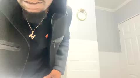 josephlongwat29 online show from 10-11-25, 03:21