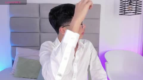 Josh online show from 04-07-26, 04:13