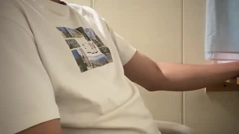 Snapshot of josheli chatting on 02-08-26, 10:35 Nicolas online show from 02-08-26, 10:35