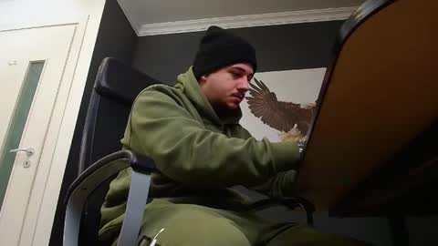 Snapshot of joshknights chatting on 01-23-25, 05:56 JoshKnight online show from 01-23-25, 05:56