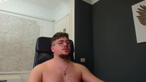 Snapshot of joshknights chatting on 01-30-25, 12:06 JoshKnight online show from 01-30-25, 12:06