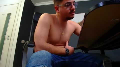 Snapshot of joshknights chatting on 03-01-25, 08:34 JoshKnight online show from 03-01-25, 08:34