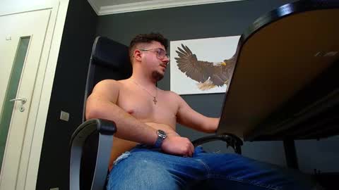 Snapshot of joshknights chatting on 03-01-25, 11:39 JoshKnight online show from 03-01-25, 11:39