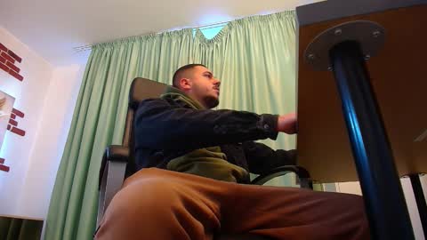 Snapshot of joshknights chatting on 09-28-25, 05:46 JoshKnight online show from 09-28-25, 05:46