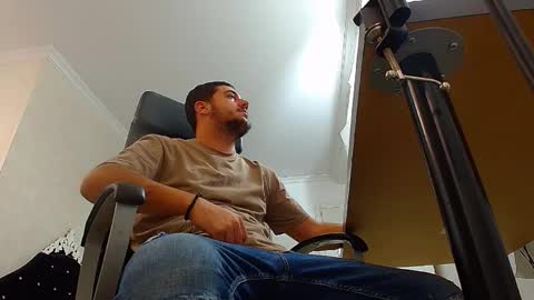 Snapshot of joshknights chatting on 10-31-25, 06:14 JoshKnight online show from 10-31-25, 06:14