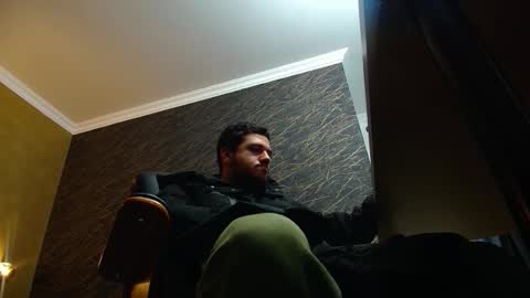 Snapshot of joshknights chatting on 11-19-25, 06:02 JoshKnight online show from 11-19-25, 06:02