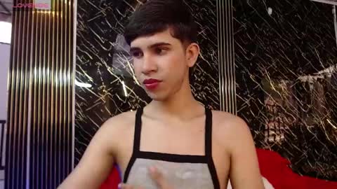 joshua_saenz_ online show from 05-18-26, 07:41