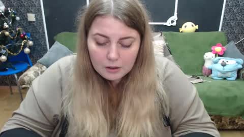 josiesun771 online show from 12-21-24, 11:01