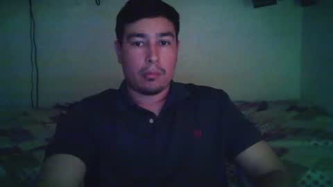 Snapshot of josq121 chatting on 06-12-26, 02:38 josq121 online show from 06-12-26, 02:38