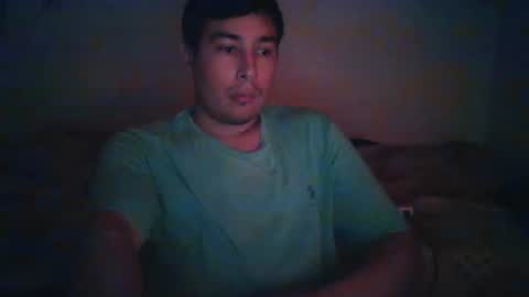 Snapshot of josq121 chatting on 07-04-26, 10:27 josq121 online show from 07-04-26, 10:27