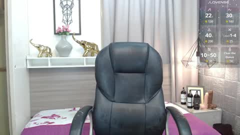 Snapshot of jossivibes chatting on 05-17-26, 12:19 jossivibes online show from 05-17-26, 12:19