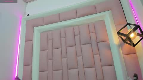 Snapshot of jossivibes chatting on 05-18-26, 05:57 jossivibes online show from 05-18-26, 05:57