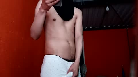Snapshot of josuexxx90 chatting on 09-21-25, 05:47 joss online show from 09-21-25, 05:47