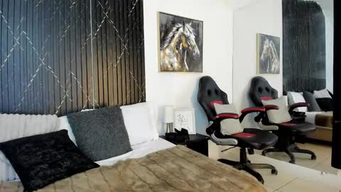 Jota Stivens online show from 03-18-26, 08:01