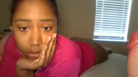 Snapshot of jottijade chatting on 12-04-25, 01:53 jottijade online show from 12-04-25, 01:53