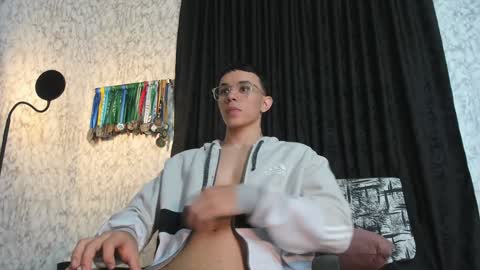 Im Jouliano online show from 01-26-25, 12:01