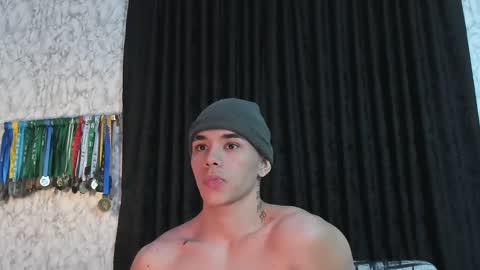 Im Jouliano online show from 02-18-25, 11:41