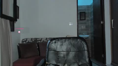 Im Jouliano online show from 10-01-25, 10:38