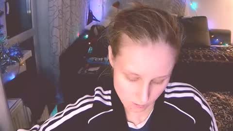 Snapshot of joy_keys chatting on 01-04-25, 04:22 joy_keys online show from 01-04-25, 04:22